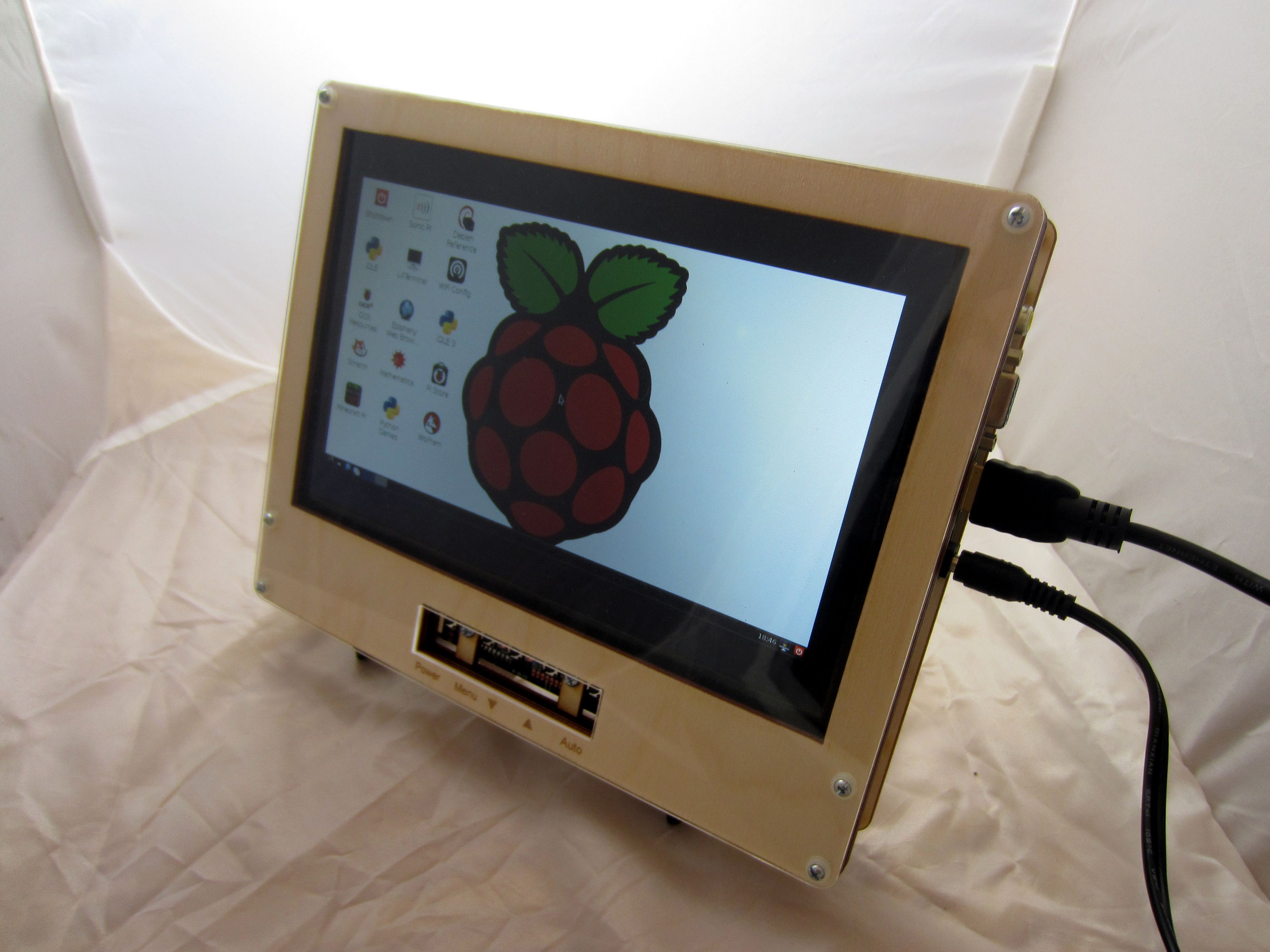 0 - 1b - Laser Cut RPi LCD Case.JPG