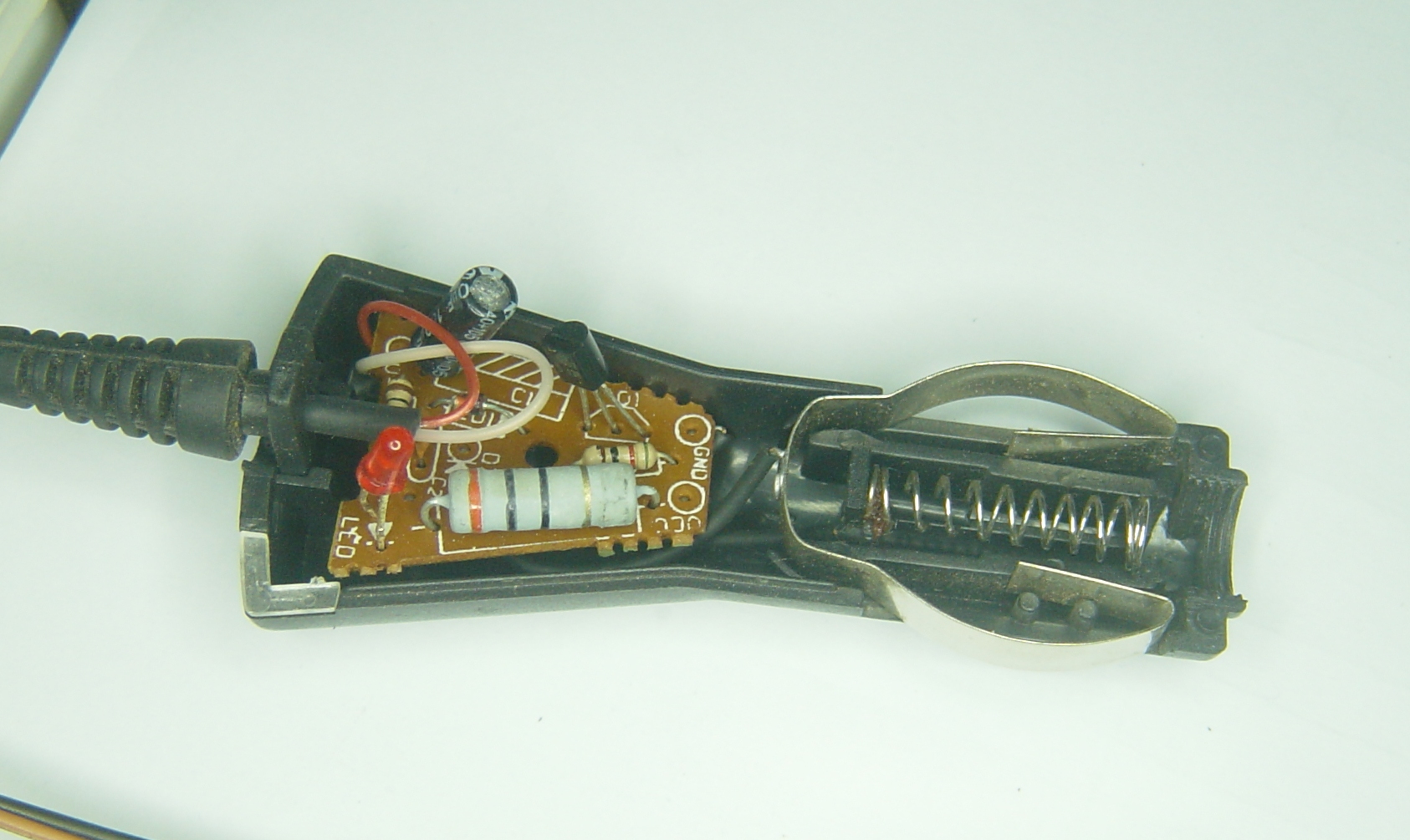 002_Mobile Charger Circuitry.jpg