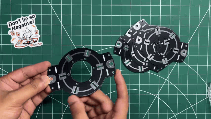 03.gif