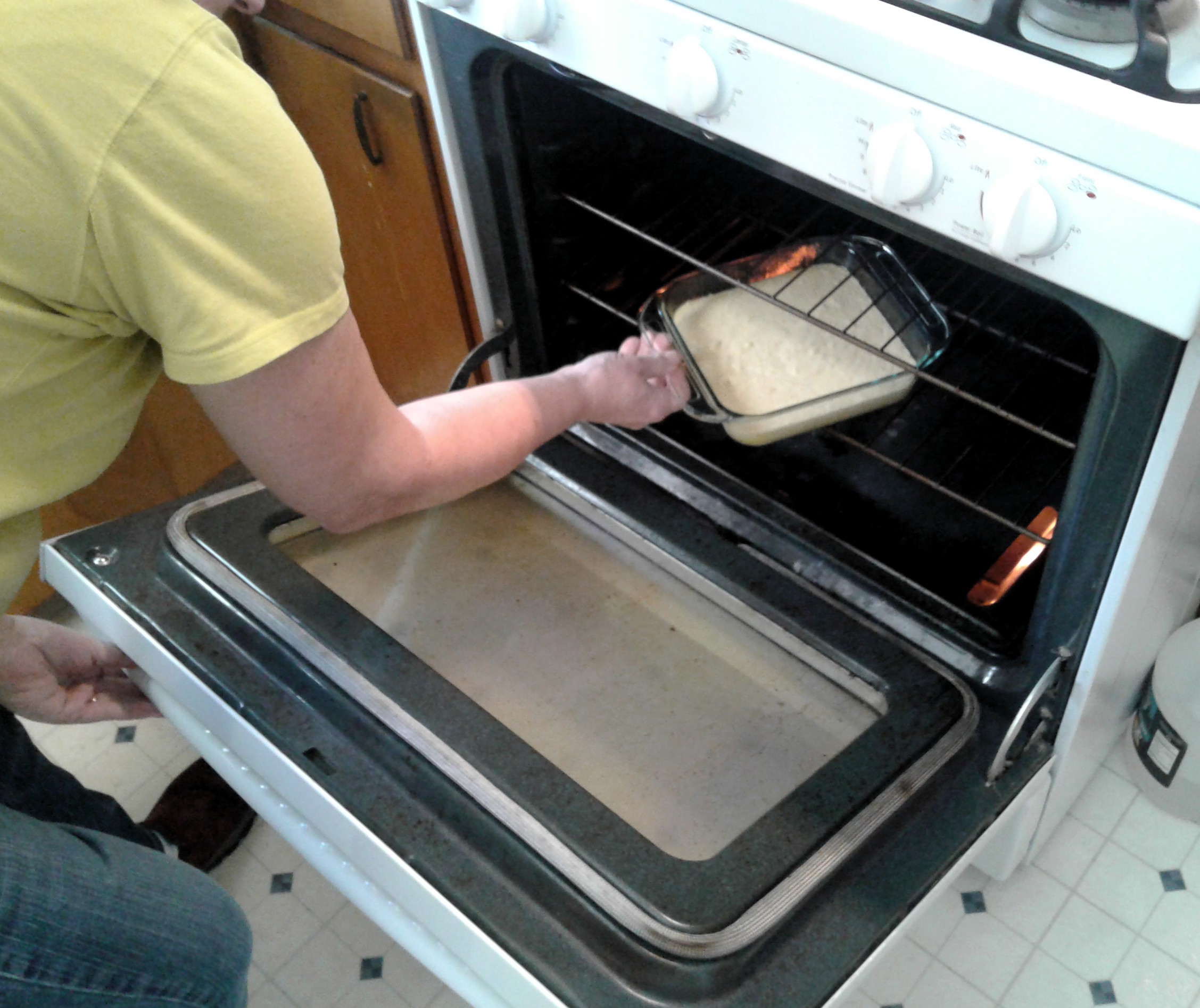 030_into_oven_at_425.jpg