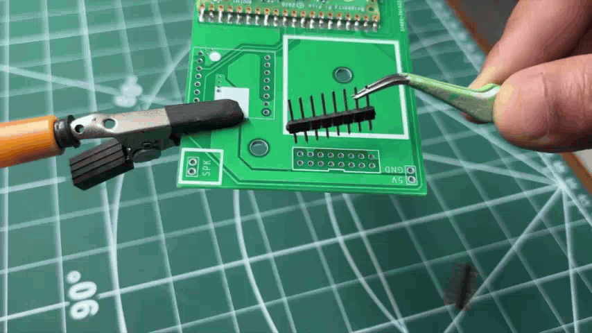 05.gif