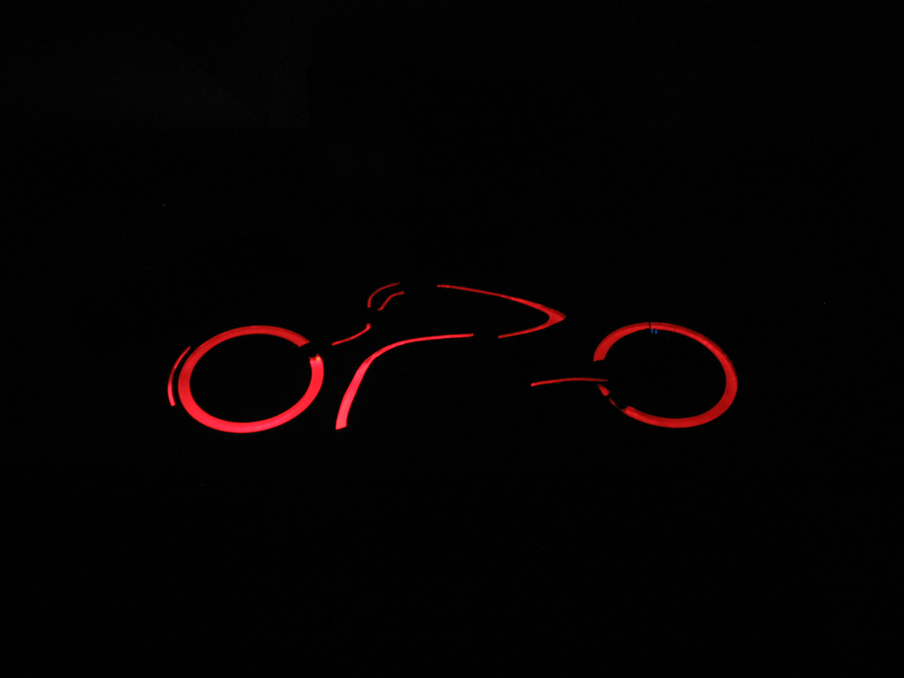 07 tron desk.JPG