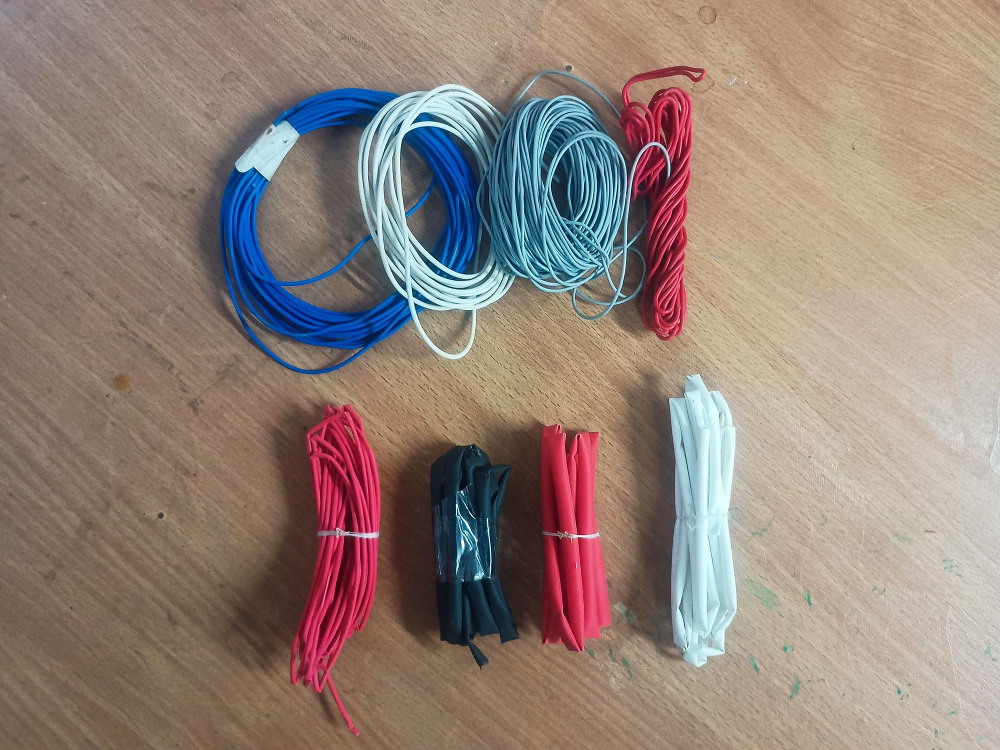 0_wires.jpg