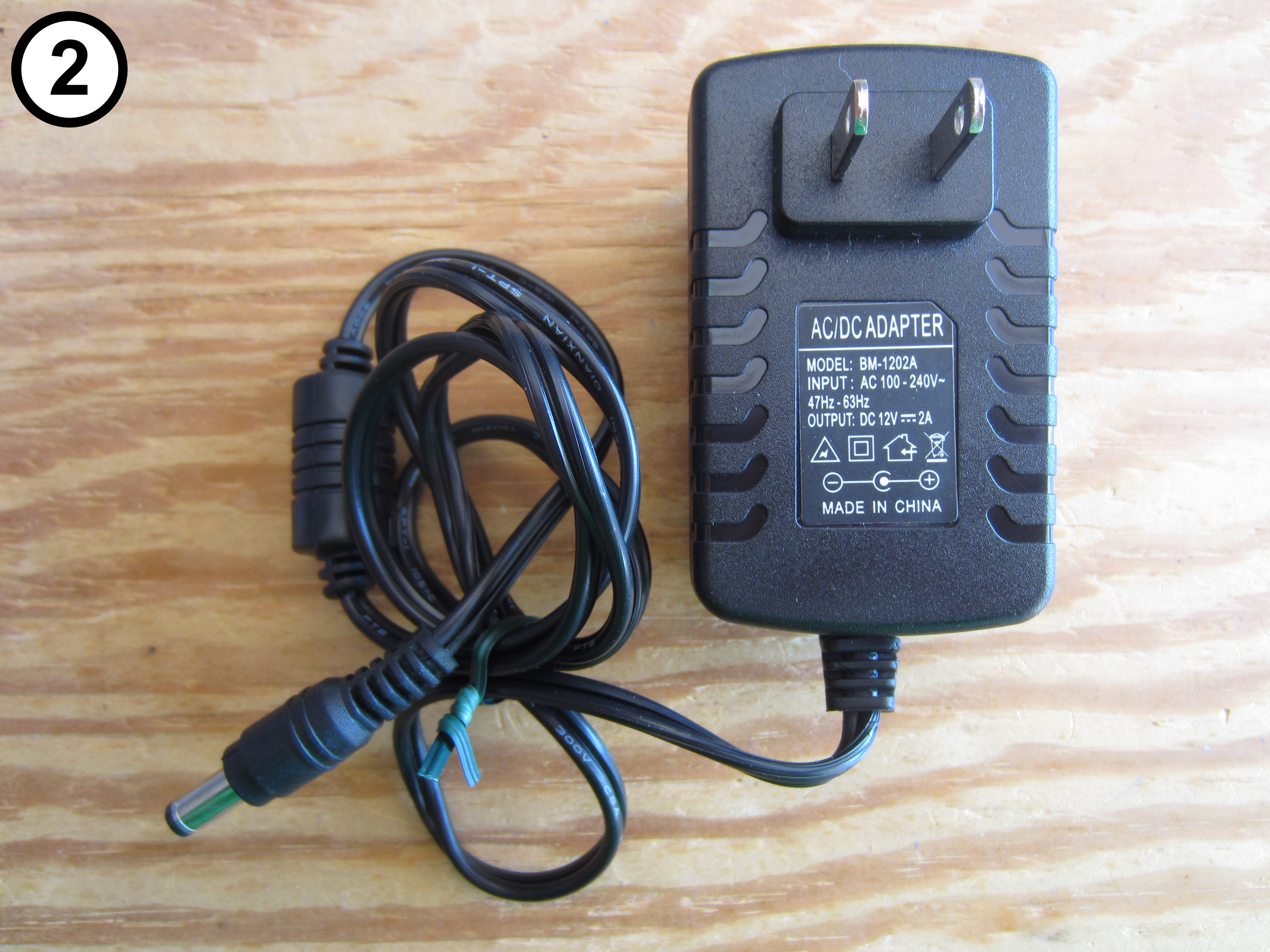 1 - 2 - 12V 2A Power Adapter.JPG