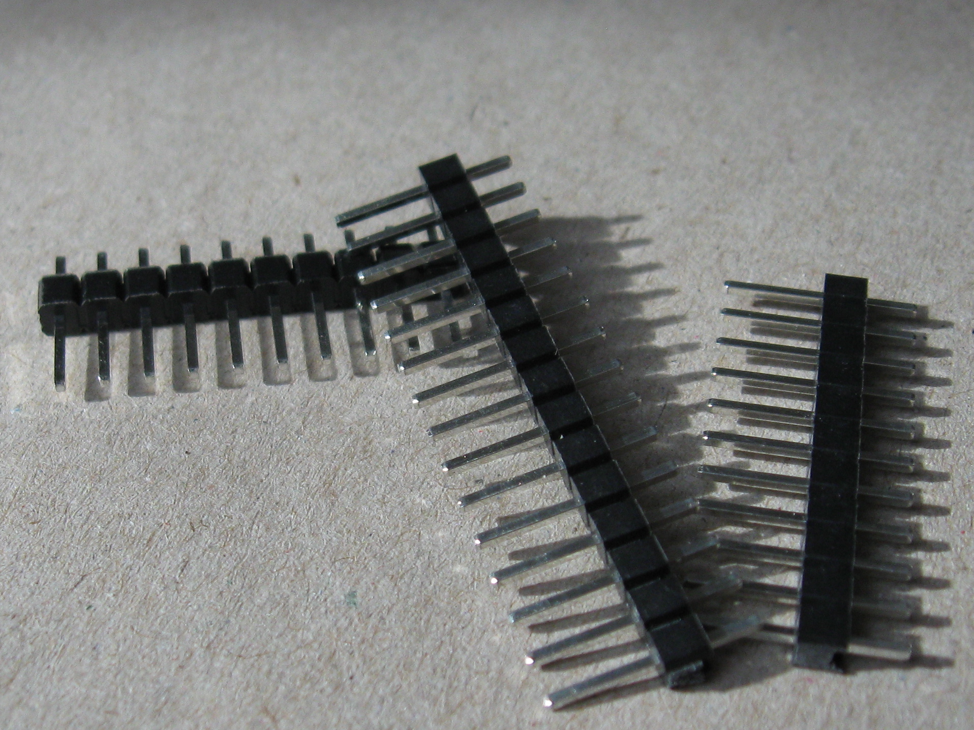 1 Male &quot;snap off&quot; Strip Pins.JPG