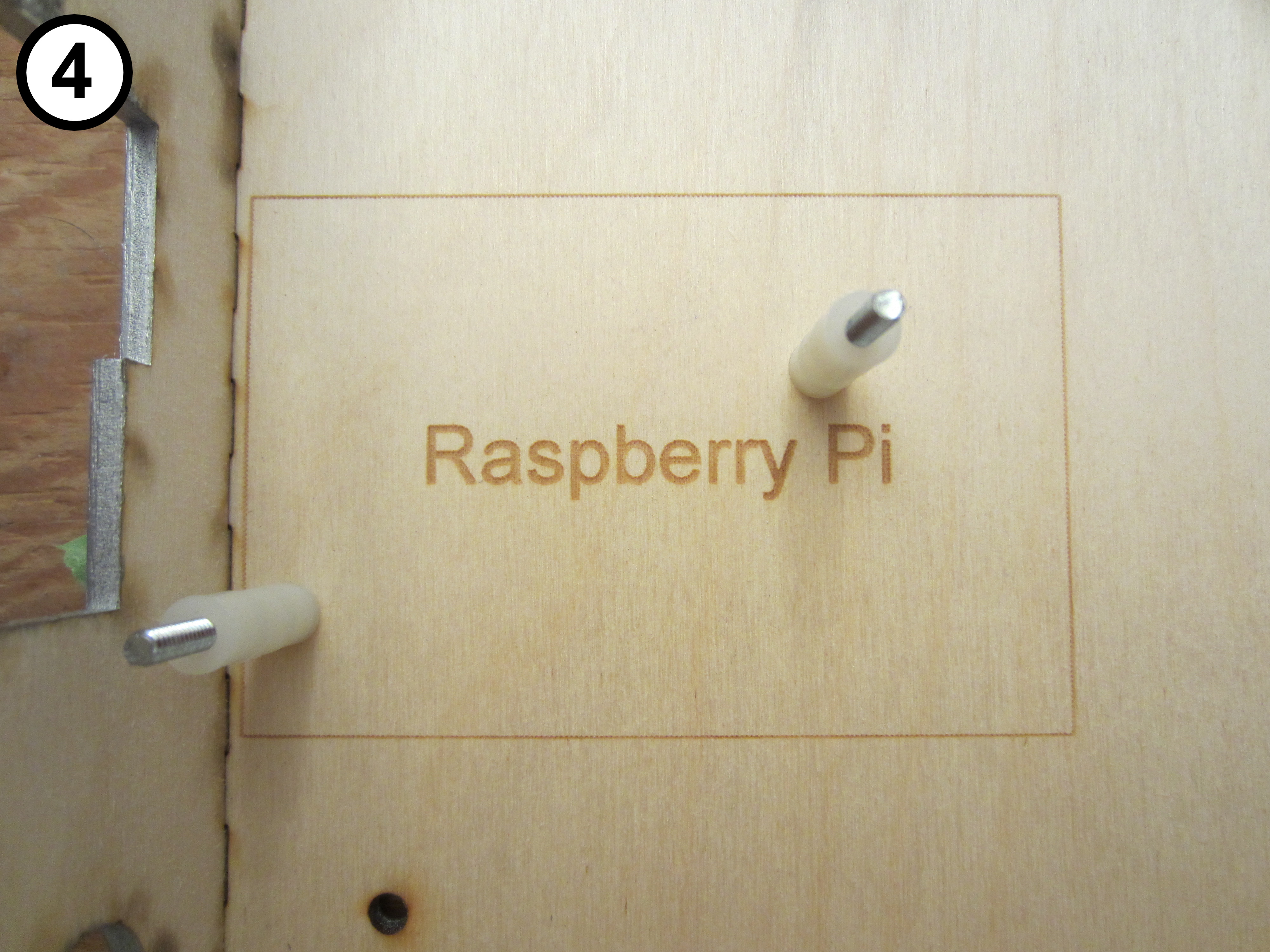 11 - 4 - Install Raspberry Pi.JPG