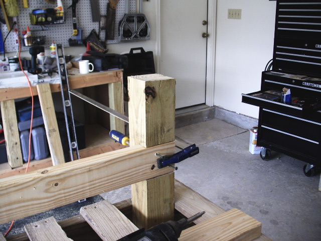 14 Bench - setting the 2X4 Braces_3.JPG