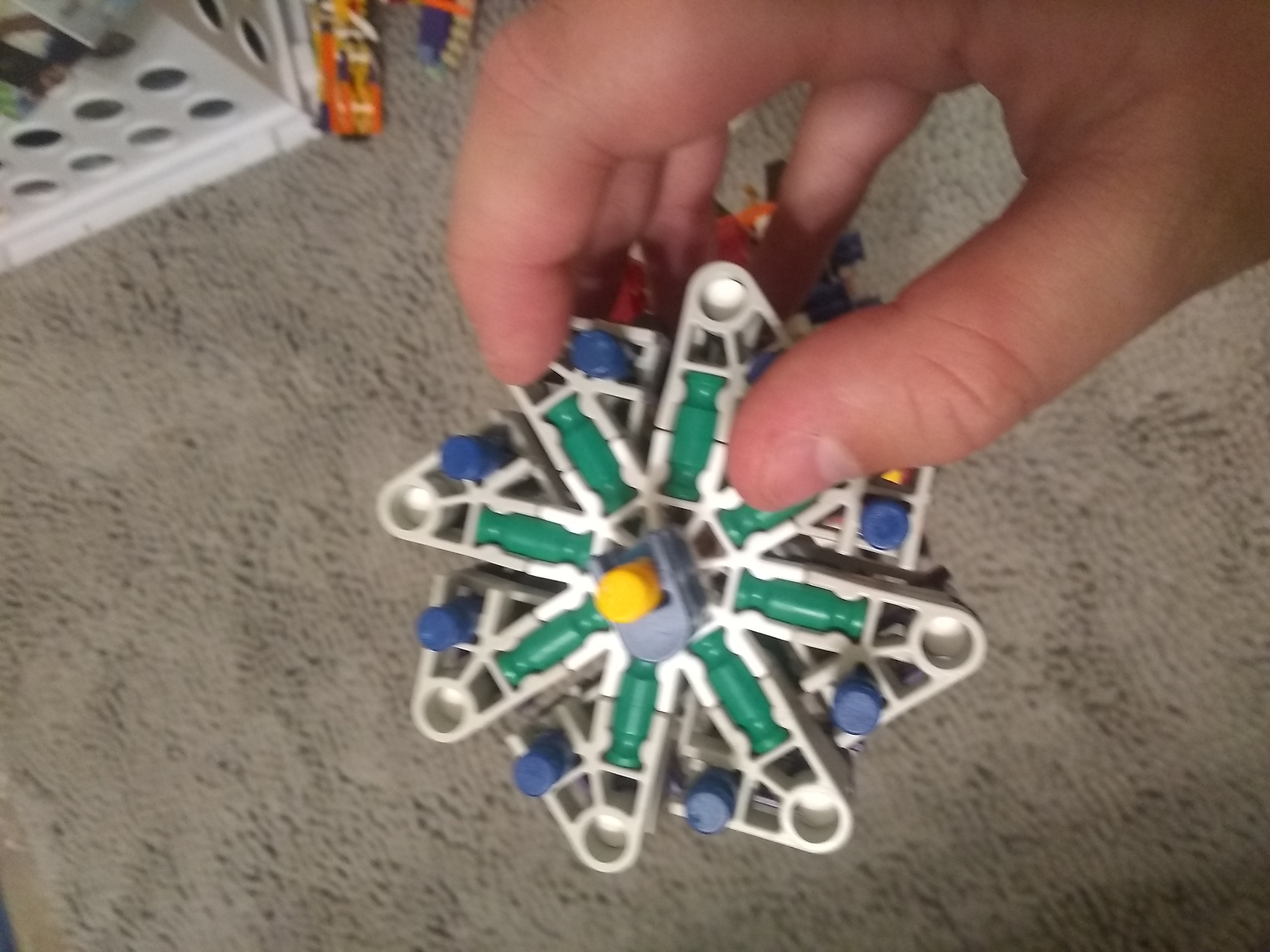 15748156629989213672899679413248.jpg
