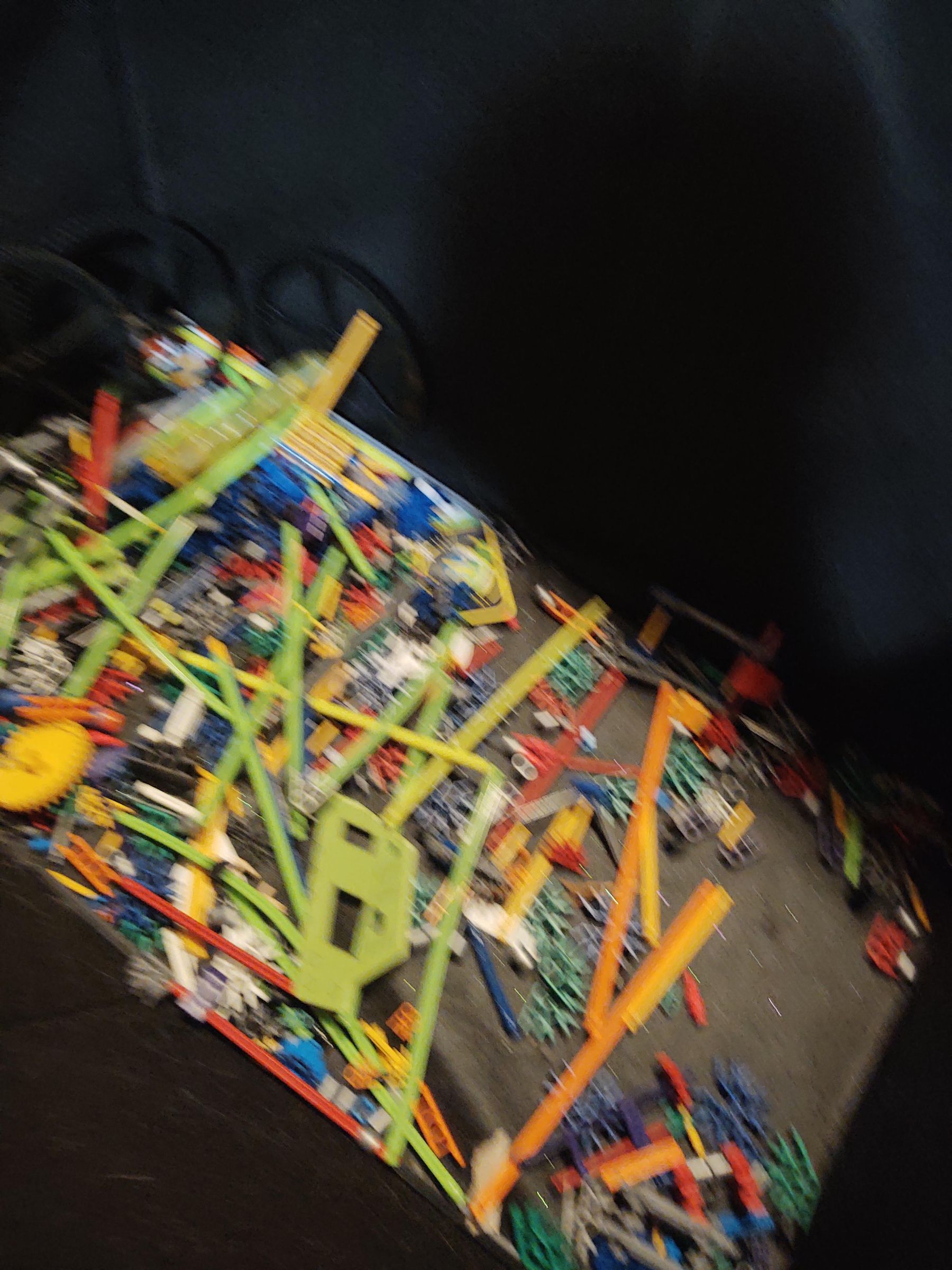 16862622796927988078370045782100.jpg