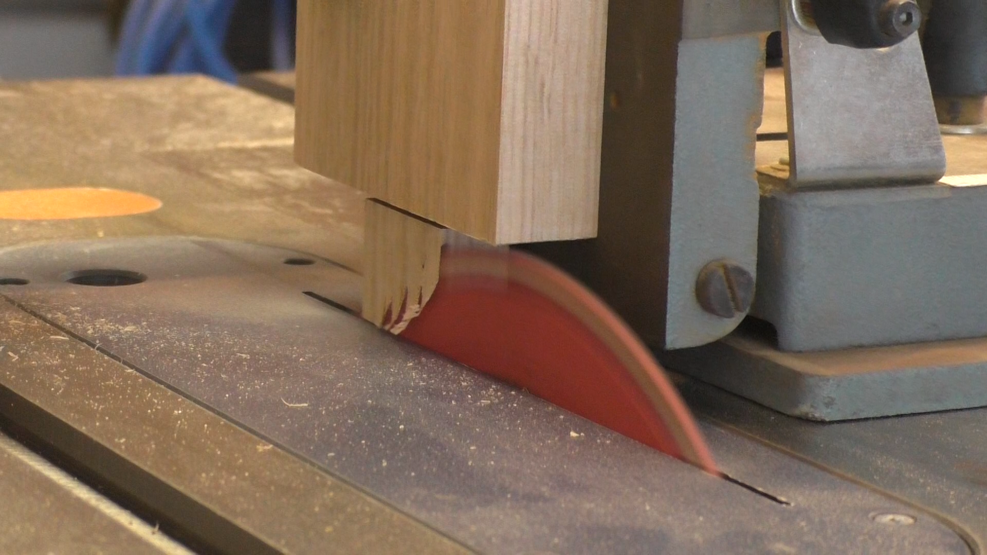 17 Cut tenon with jig.png