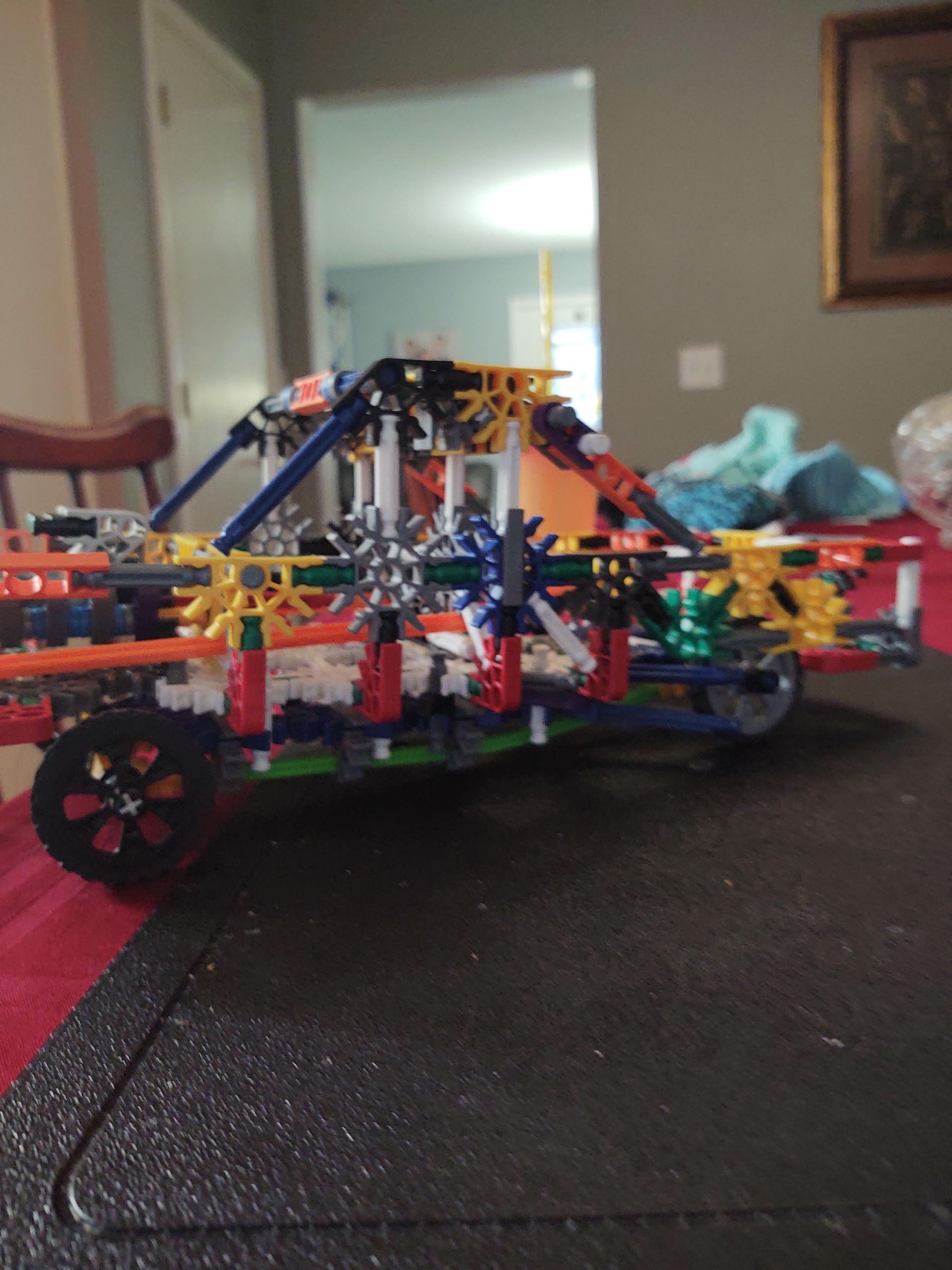 17006919443085360548154469483845.jpg