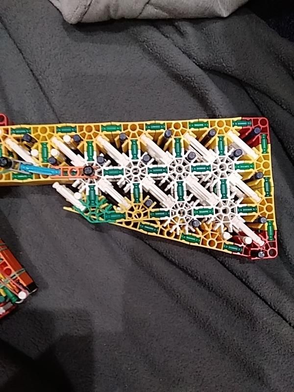1735802735241705922111999771851.jpg