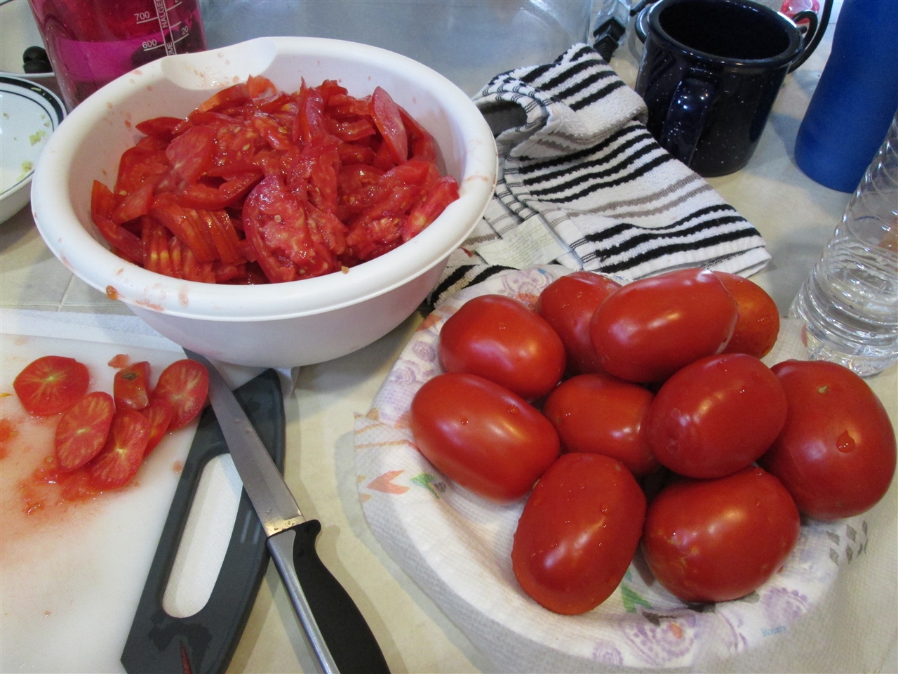 2 Cut Tomatoes2 (1).jpg