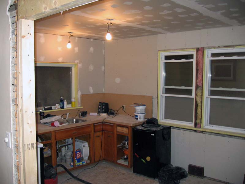 2007.07.07kitchen1.jpg