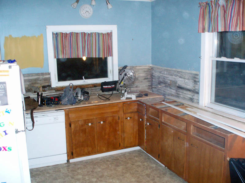 2009.01.05_kitchen2.jpg