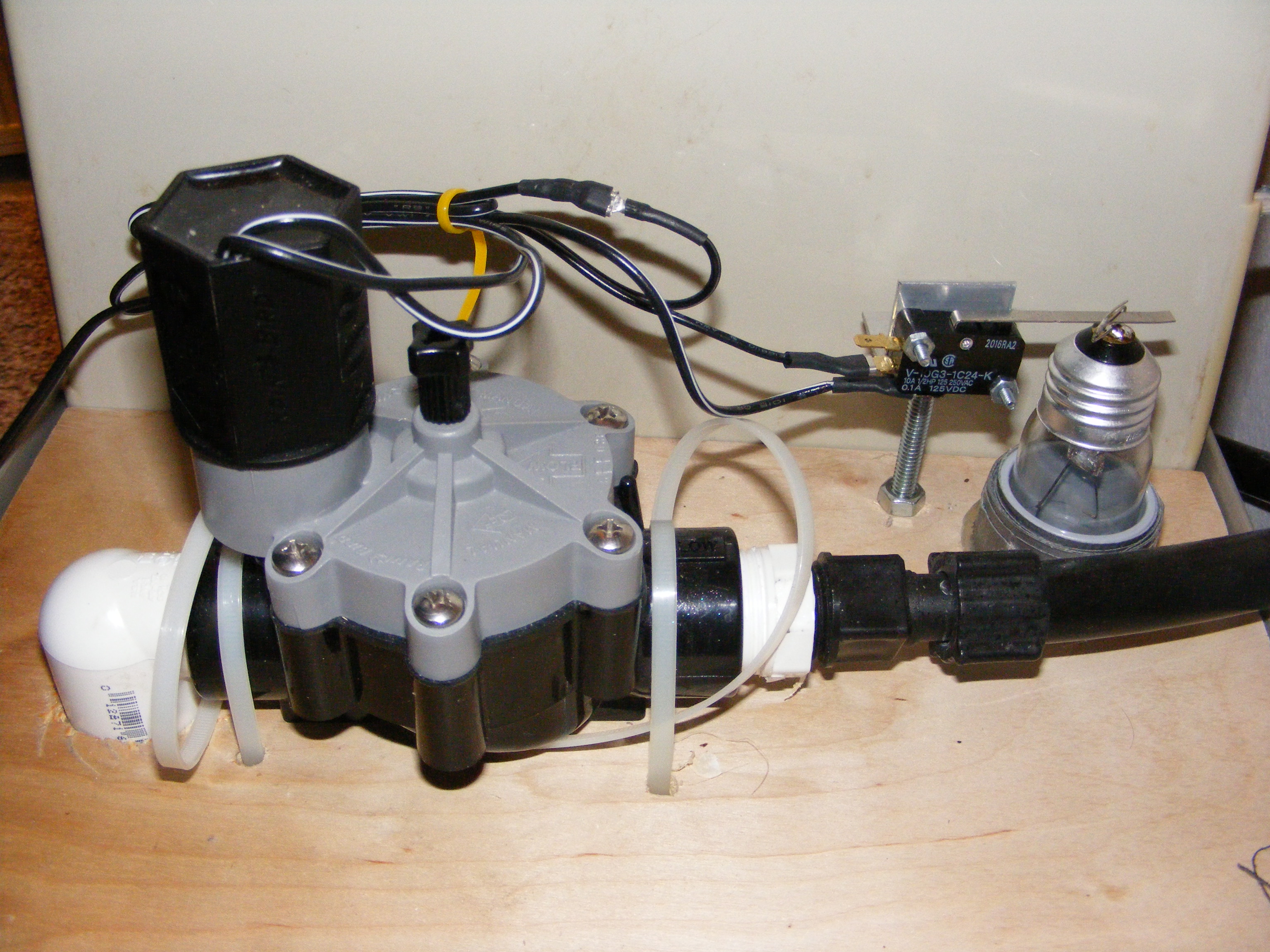 2010_0214Humidifer0029.JPG