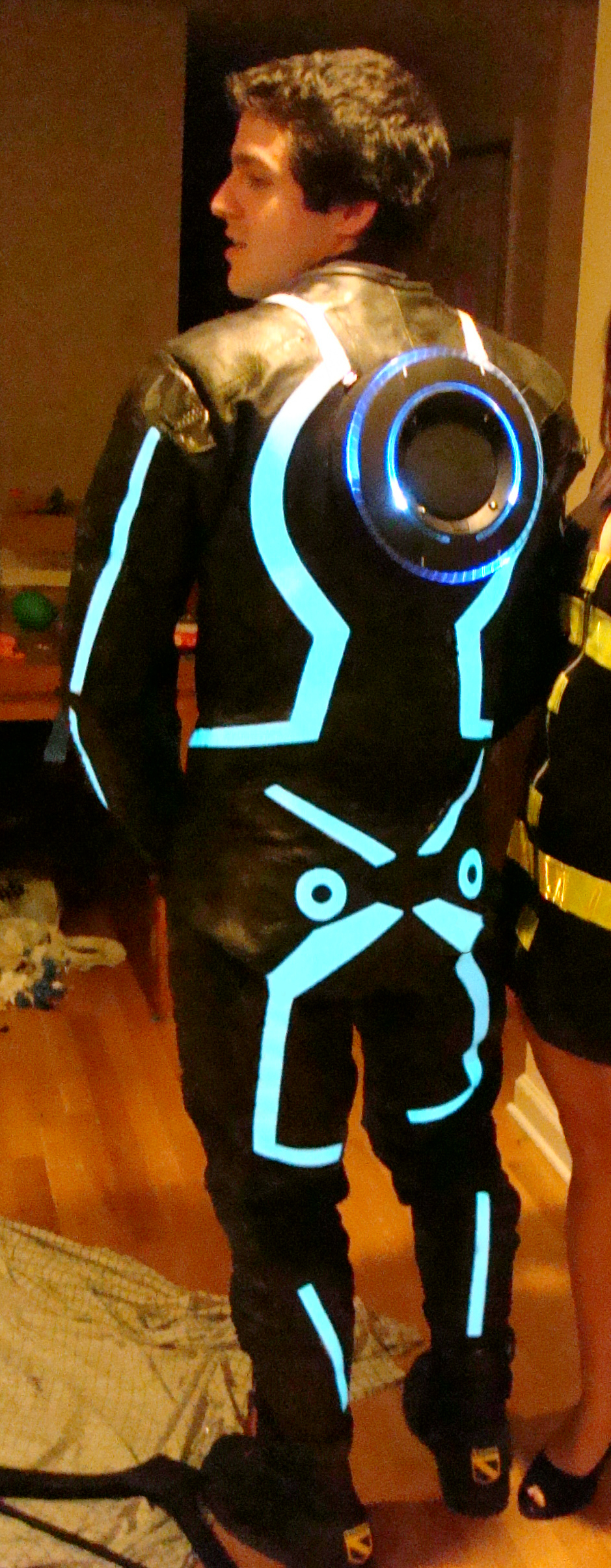 2010_Halloween_Tron_Legacy2.jpg