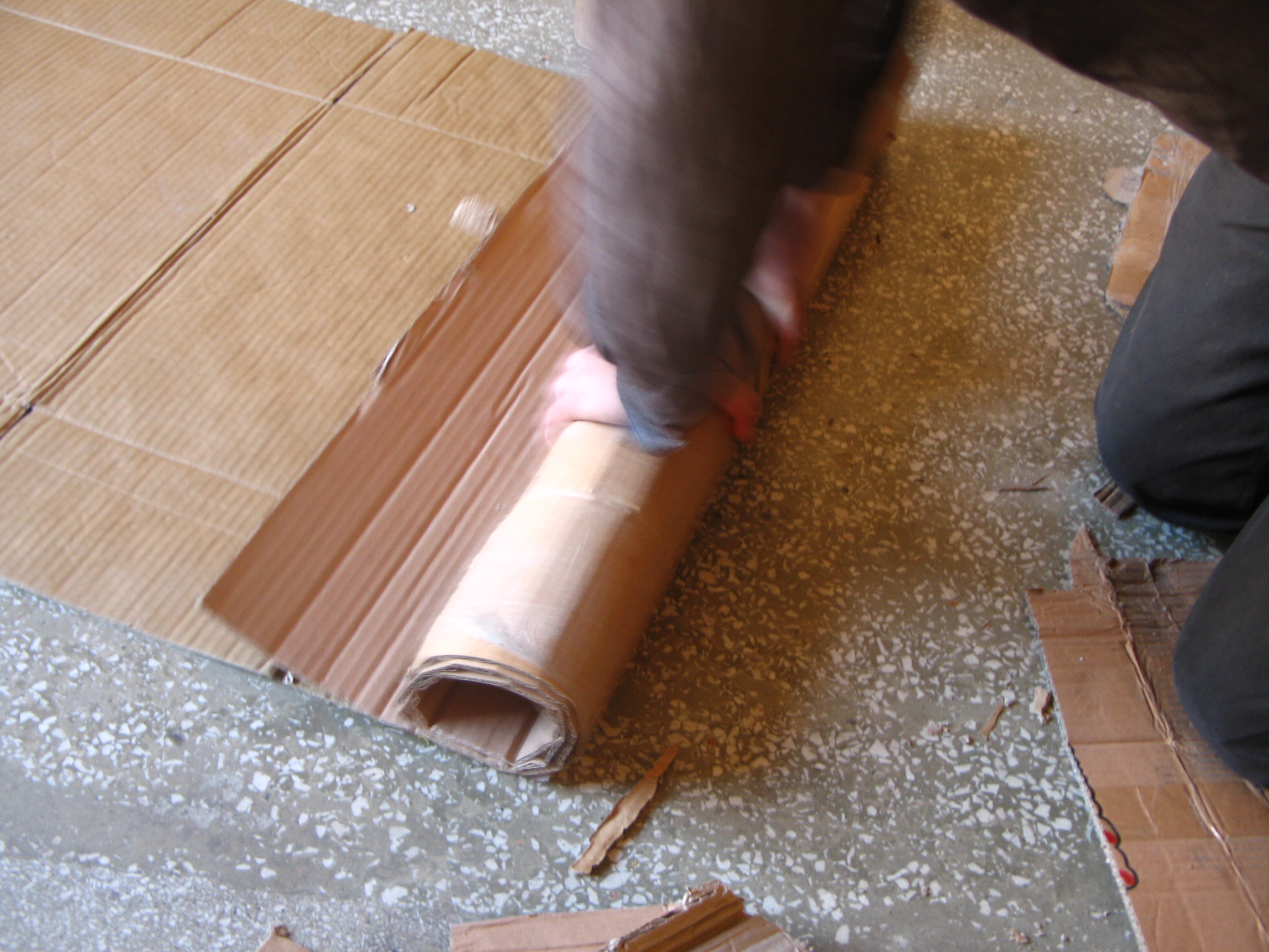 2013-03 24 Modular Cardboard Bookshelves 02 D.JPG