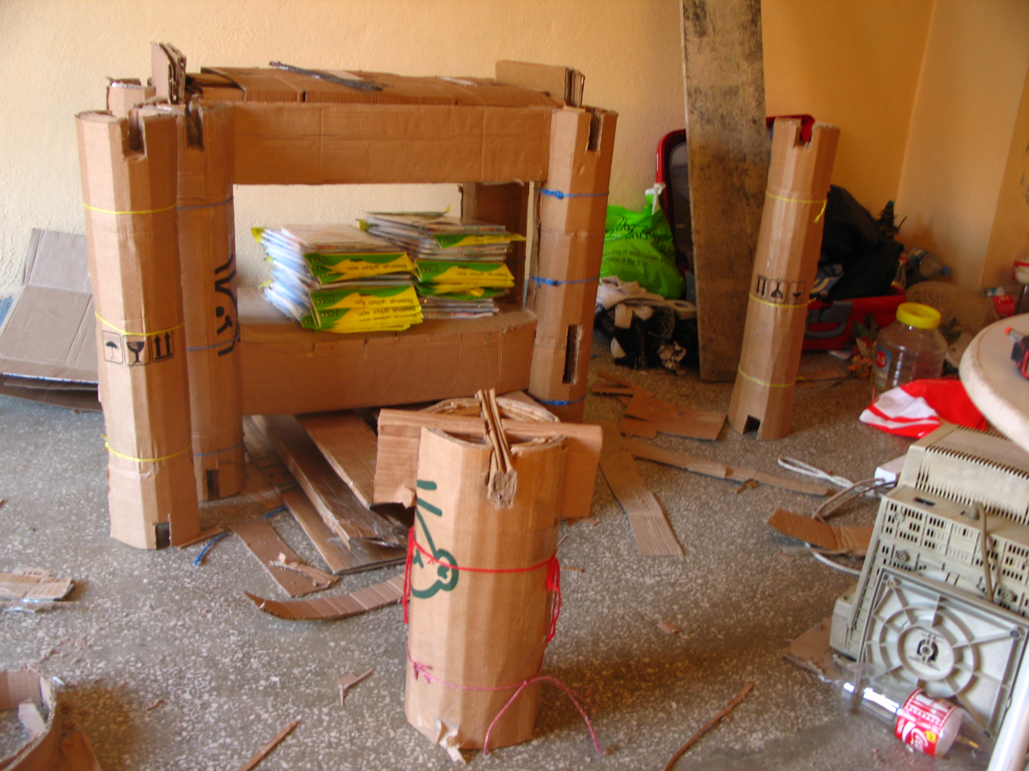 2013-03 24 Modular Cardboard Bookshelves 06.JPG