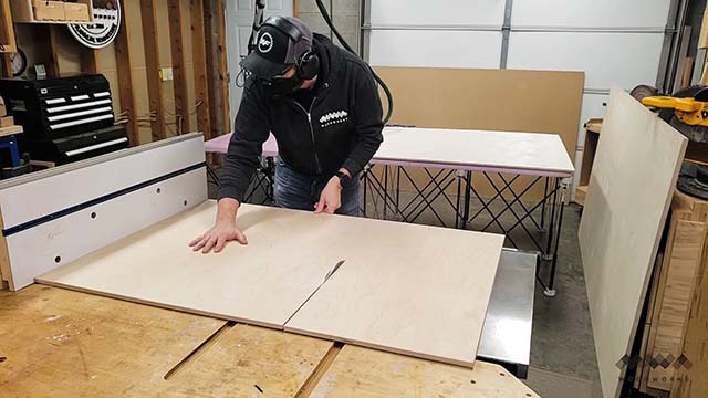2019-04-02 Table Saw Sled.00_00_47_01.Still002.jpg