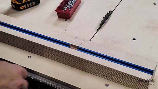 2019-04-02 Table Saw Sled.00_04_30_29.Still030.jpg