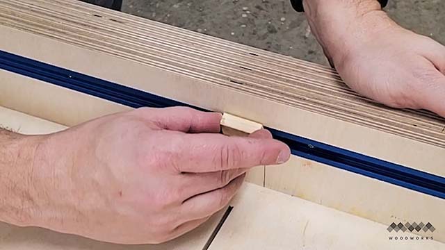 2019-04-02 Table Saw Sled.00_05_50_16.Still036.jpg