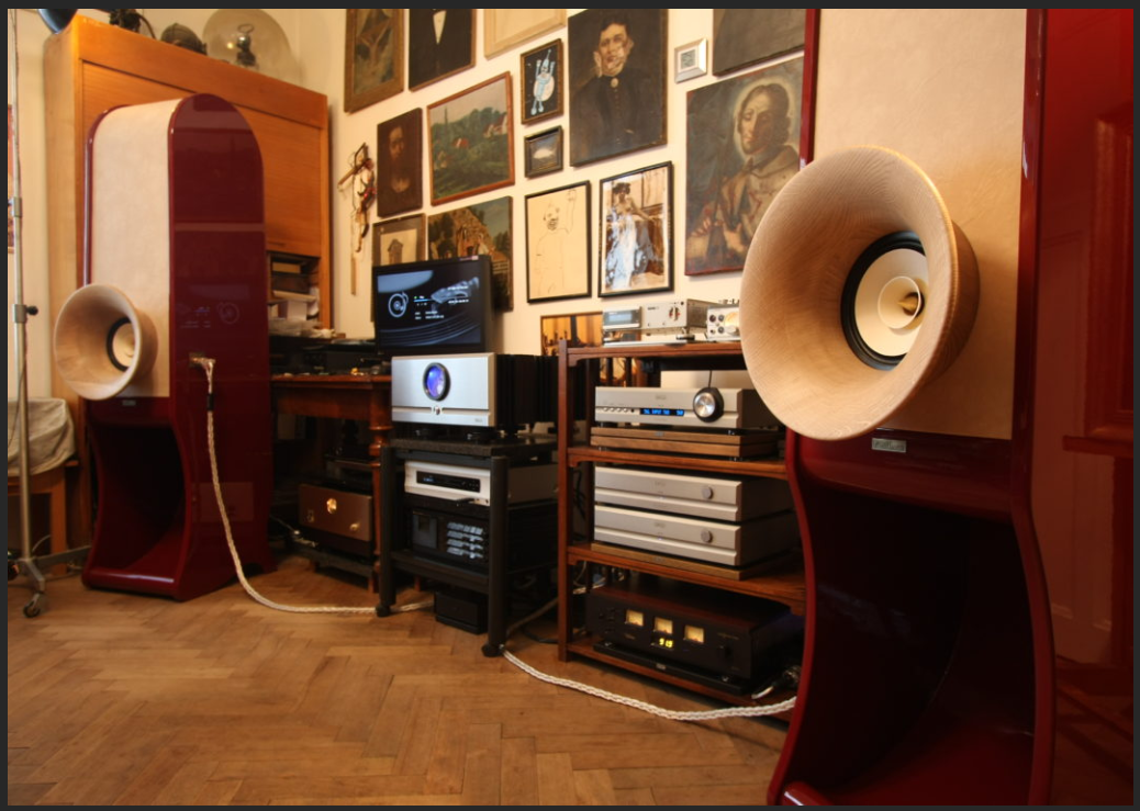 2019-08-08 19_52_19-Evolution&mdash;RDacoustic&rsquo;s Hifi High End Stereo Horn Speakers. Beauty in Simplicity..png