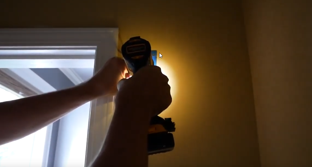 2019-10-08 08_21_43-(4) Light to Switched Outlet Conversion - YouTube.png