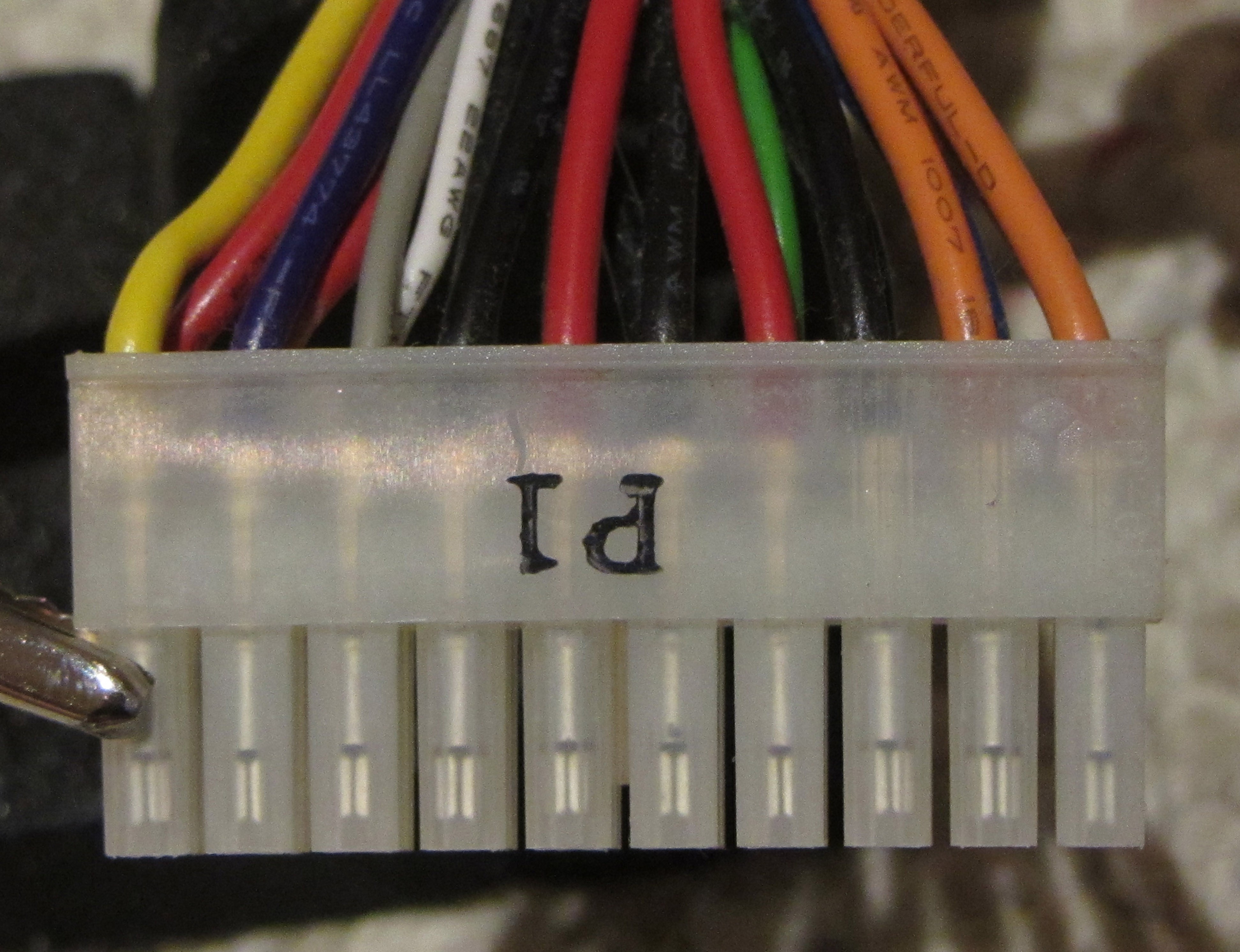 20_pin_PSU_connector_top.jpg