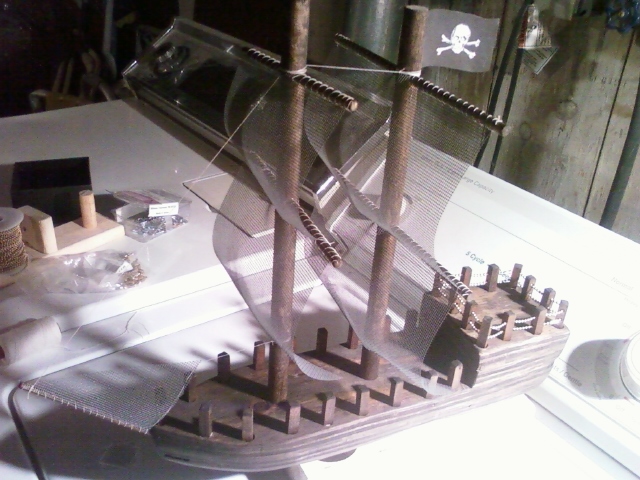 27 - masts glued.jpg