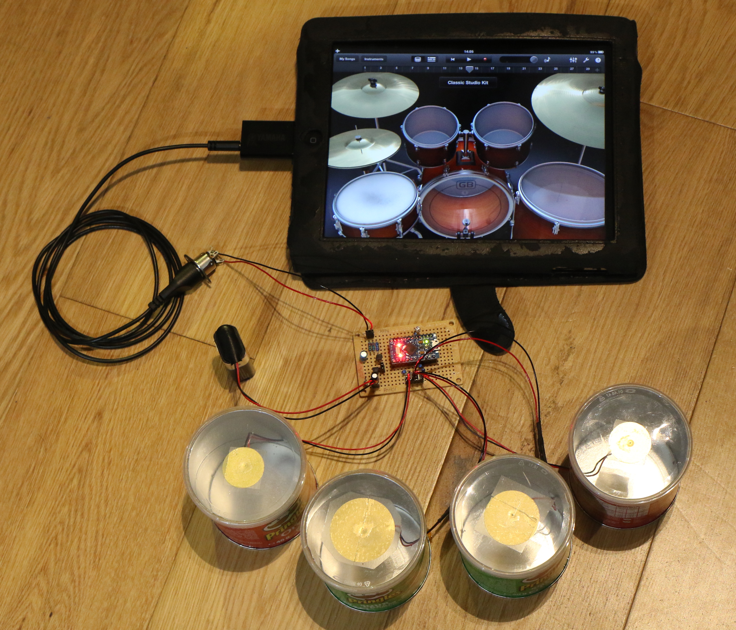 2V1A4267 system with ipad.JPG