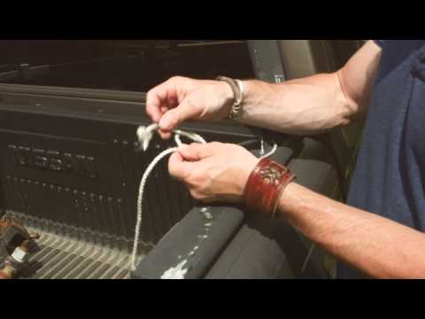 3 knots every (wo)man should know: Bowline knot, trucker's hitch, 1/2 hitch