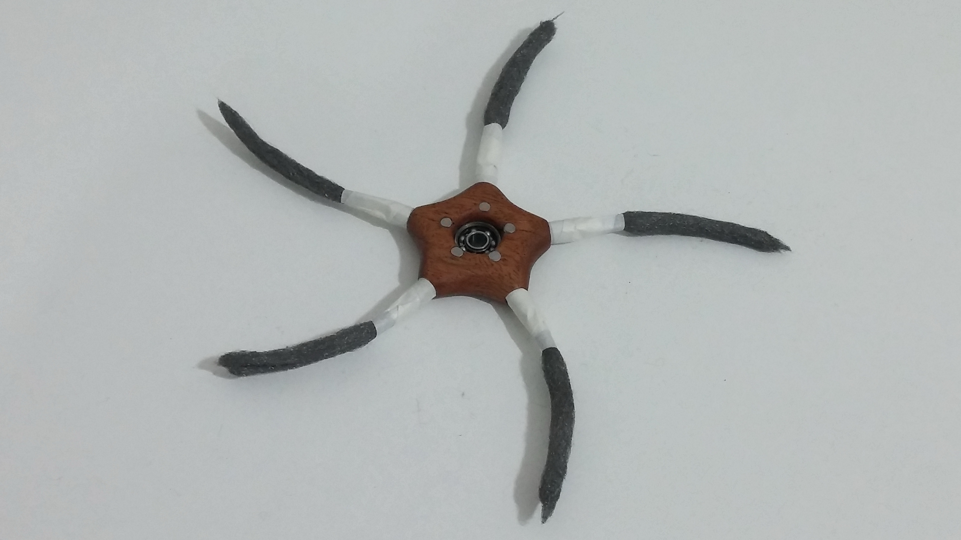 3-IN-ONE Fidget Spinner - Shuriken, Slingshot, Multi-Bit Screwdriver (103).jpg