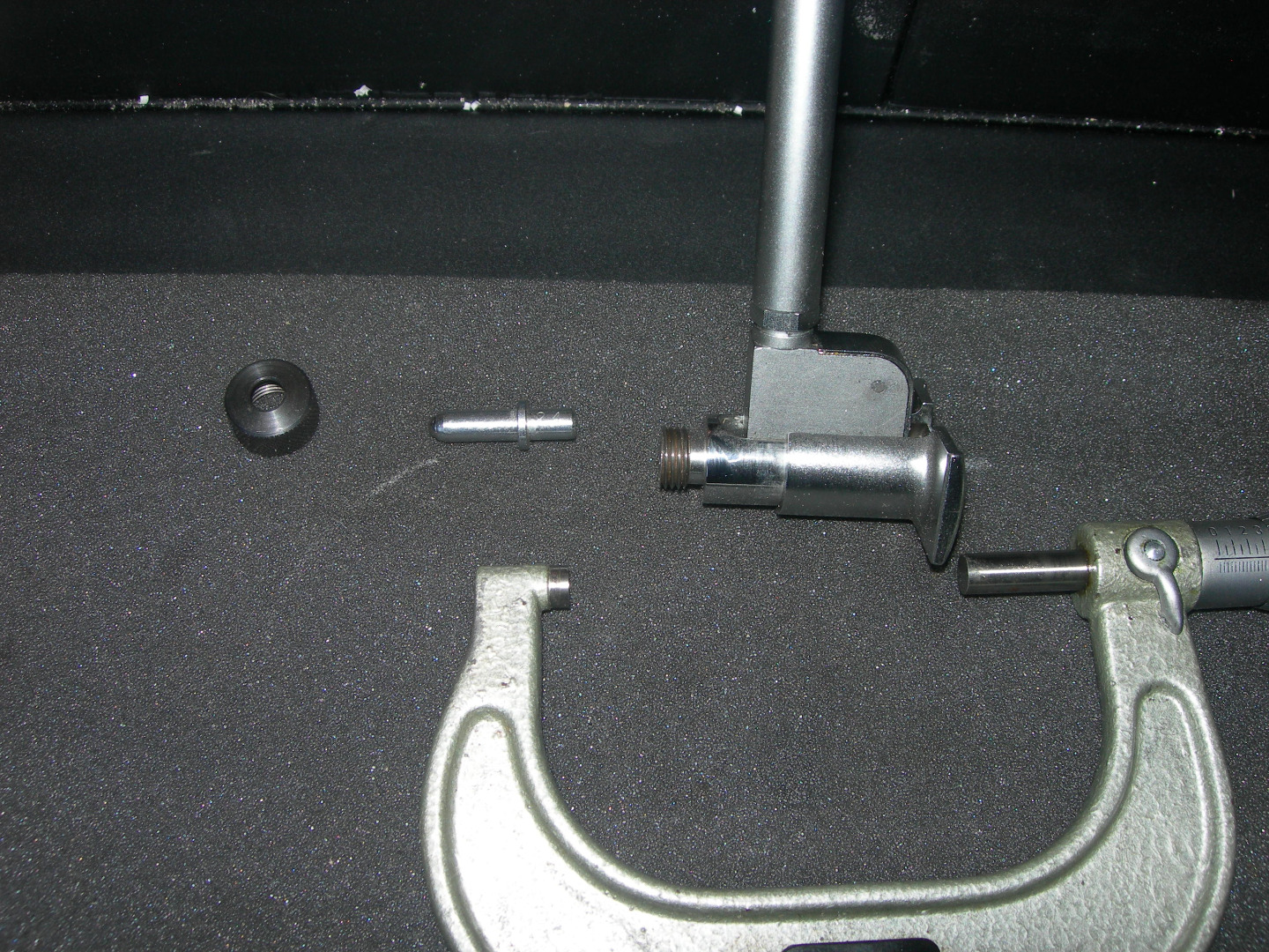 305-bore gauge set up 1.JPG