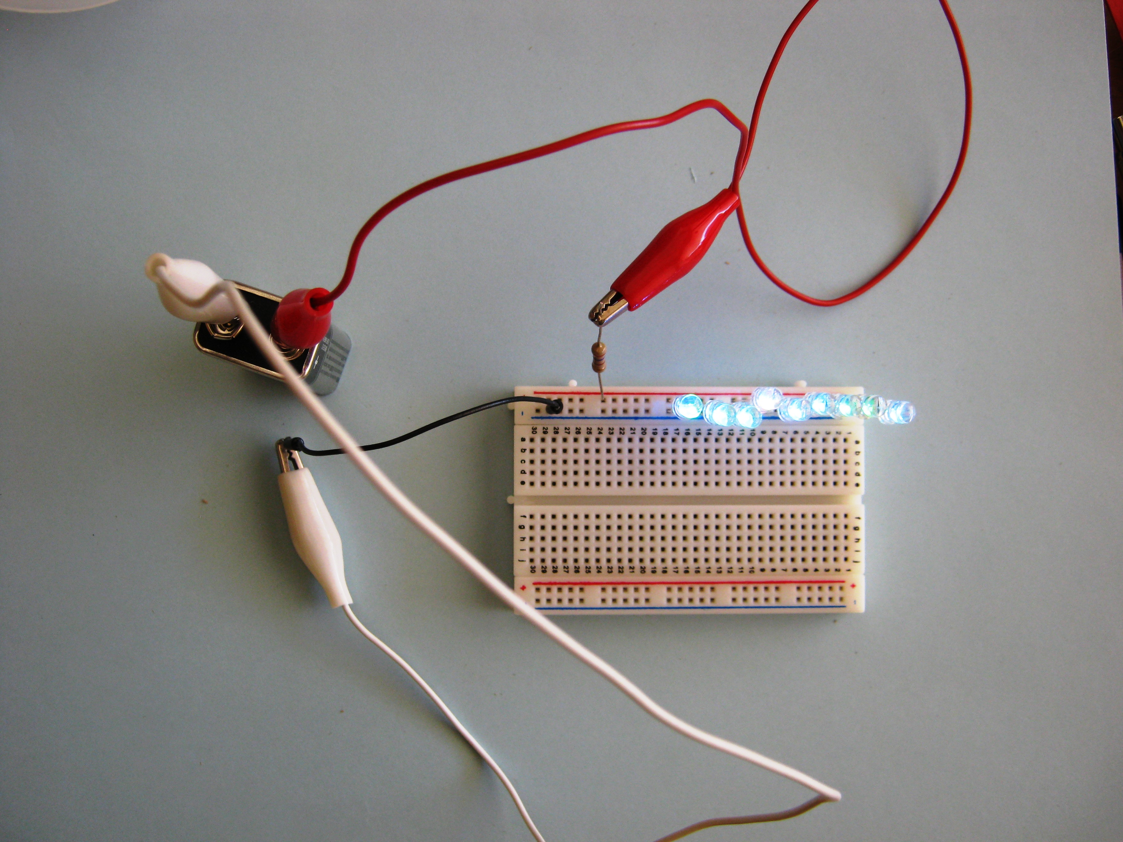 4 - 1 - Test LEDs.JPG