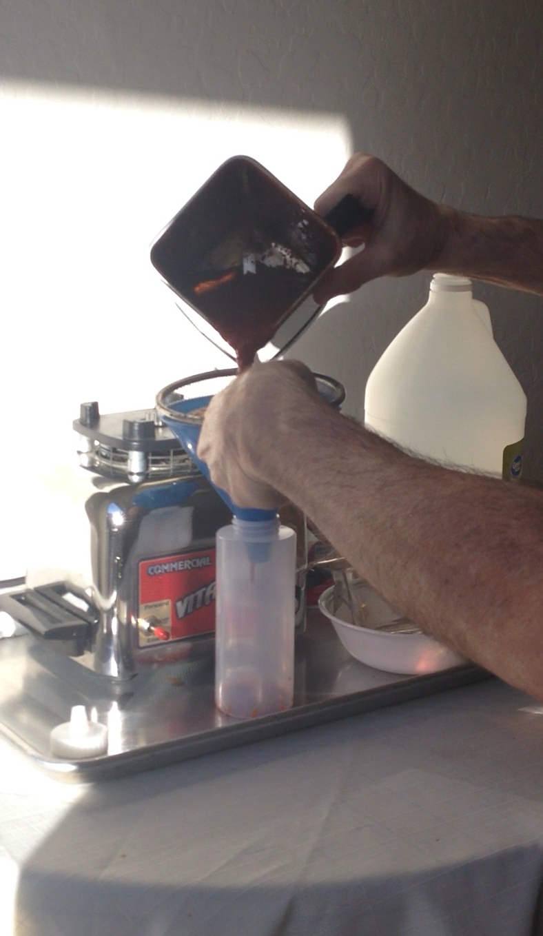4.bottle _IMG_6926 - trimmed - crf=12 - 2x crop=789:1358:121:299 - 00:02:37.jpg