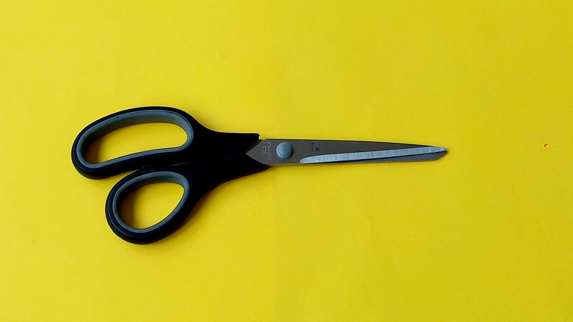 5 scissors.png