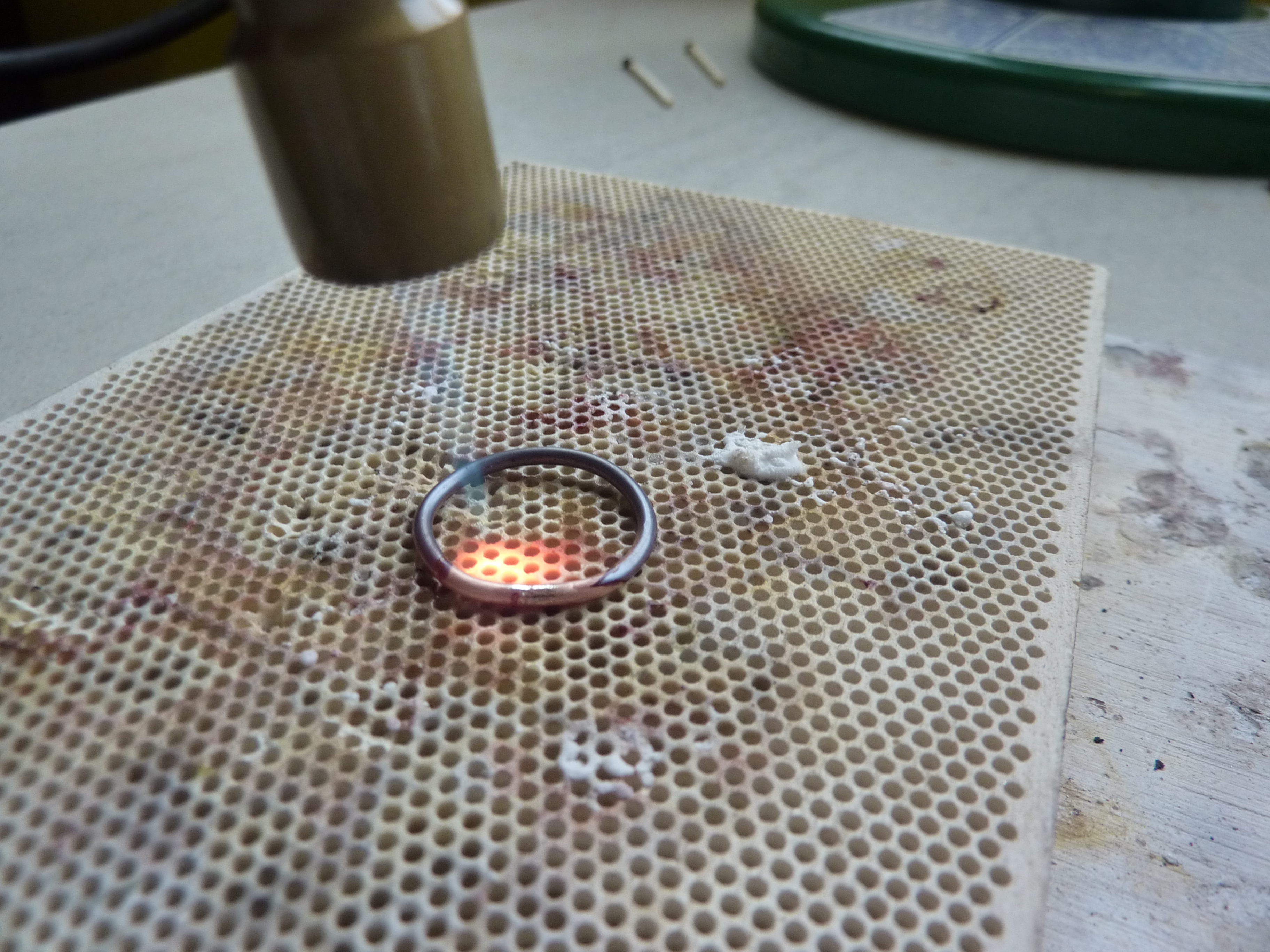 5-heat melts solder.JPG