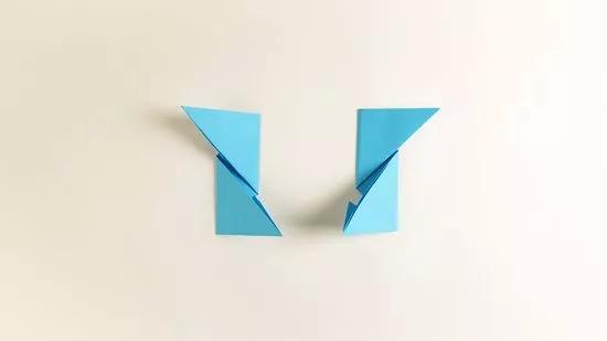 550px-nowatermark-Fold-an-Origami-Star-(Shuriken)-Step-10-Version-4.jpg.jpeg