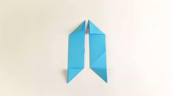 550px-nowatermark-Fold-an-Origami-Star-(Shuriken)-Step-8-Version-4.jpg.jpeg