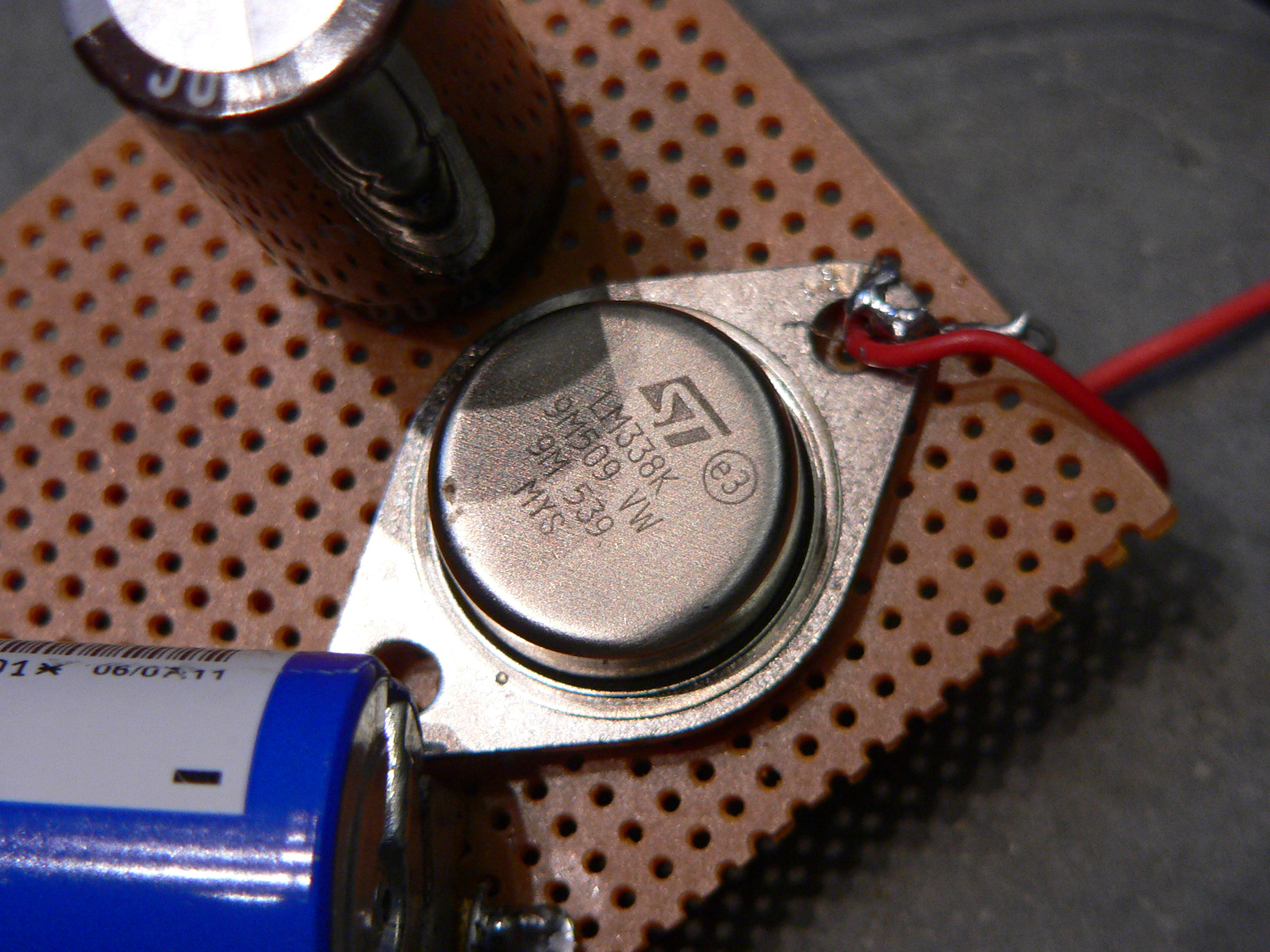 6- Voltage Regulator.JPG