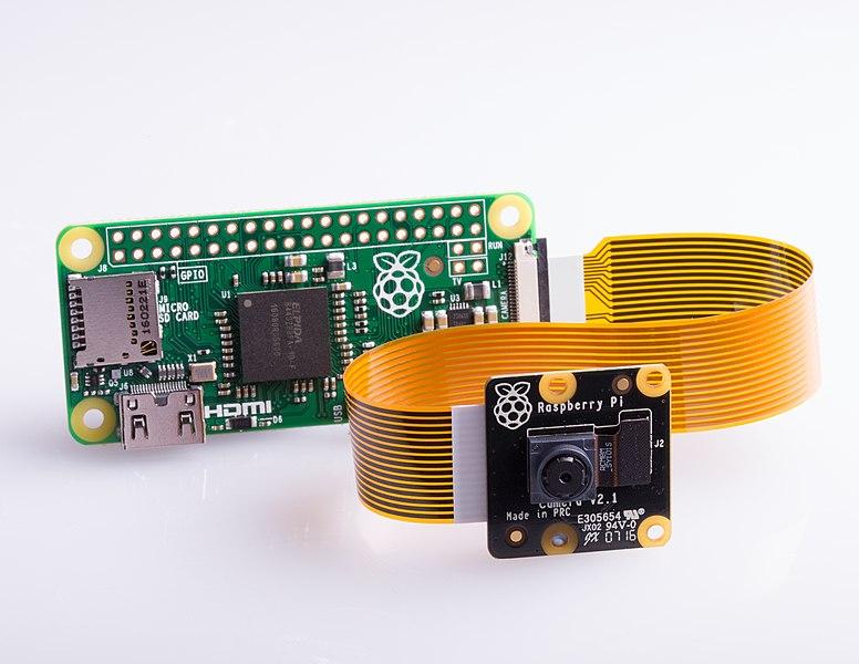 776px-Raspberry_Pi_Zero_with_Raspberry_Pi_NoIR_Camera_v2.jpg