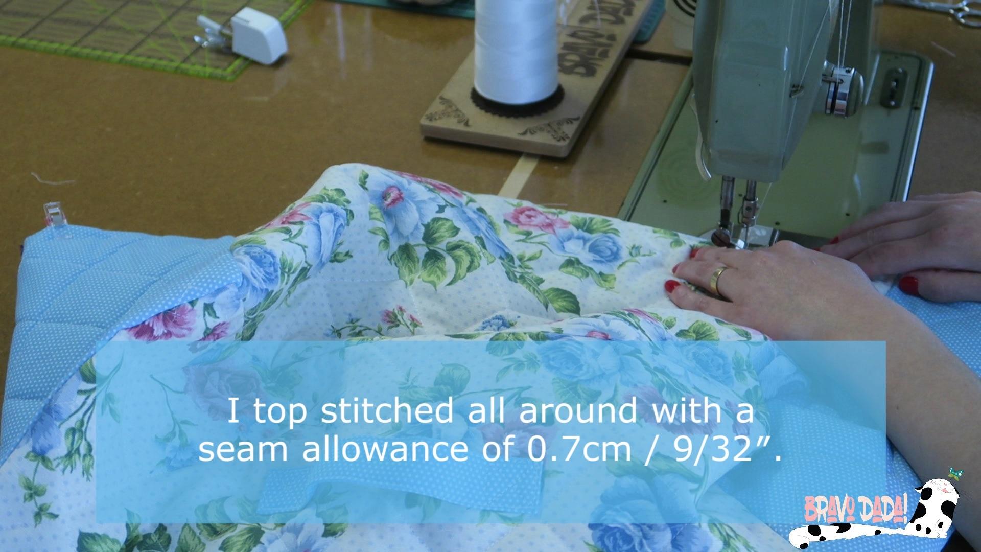 93 Sewing Machine Cover.jpg