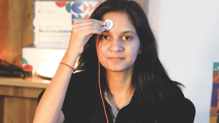 A Neurofeedback Meditation Journey - instructables.gif