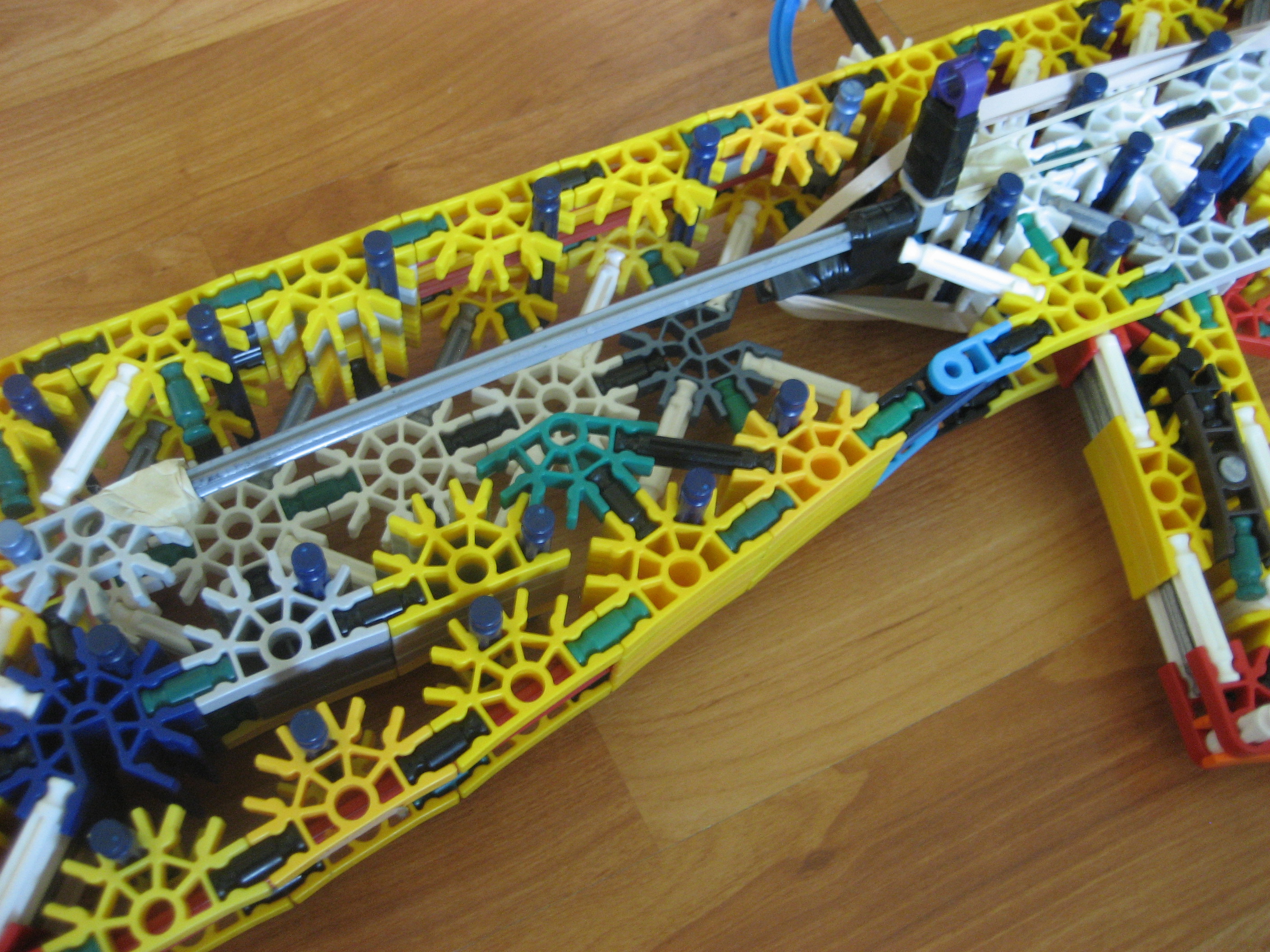 AA-12 (knex 1) 004.jpg