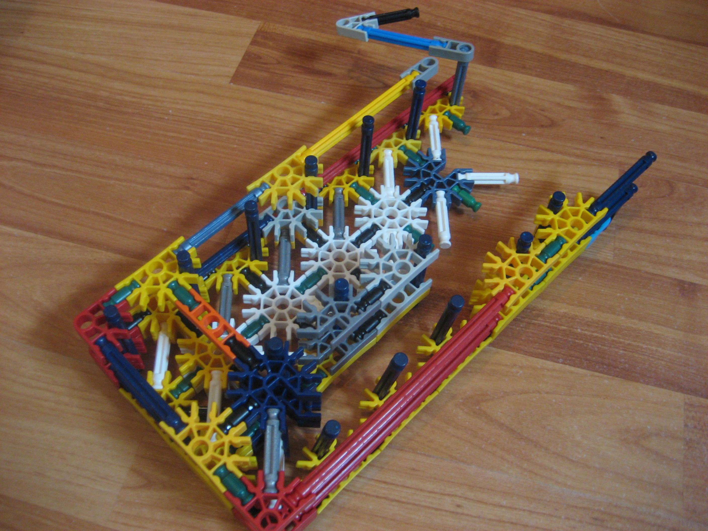 AA-12 (knex 3) 001.jpg