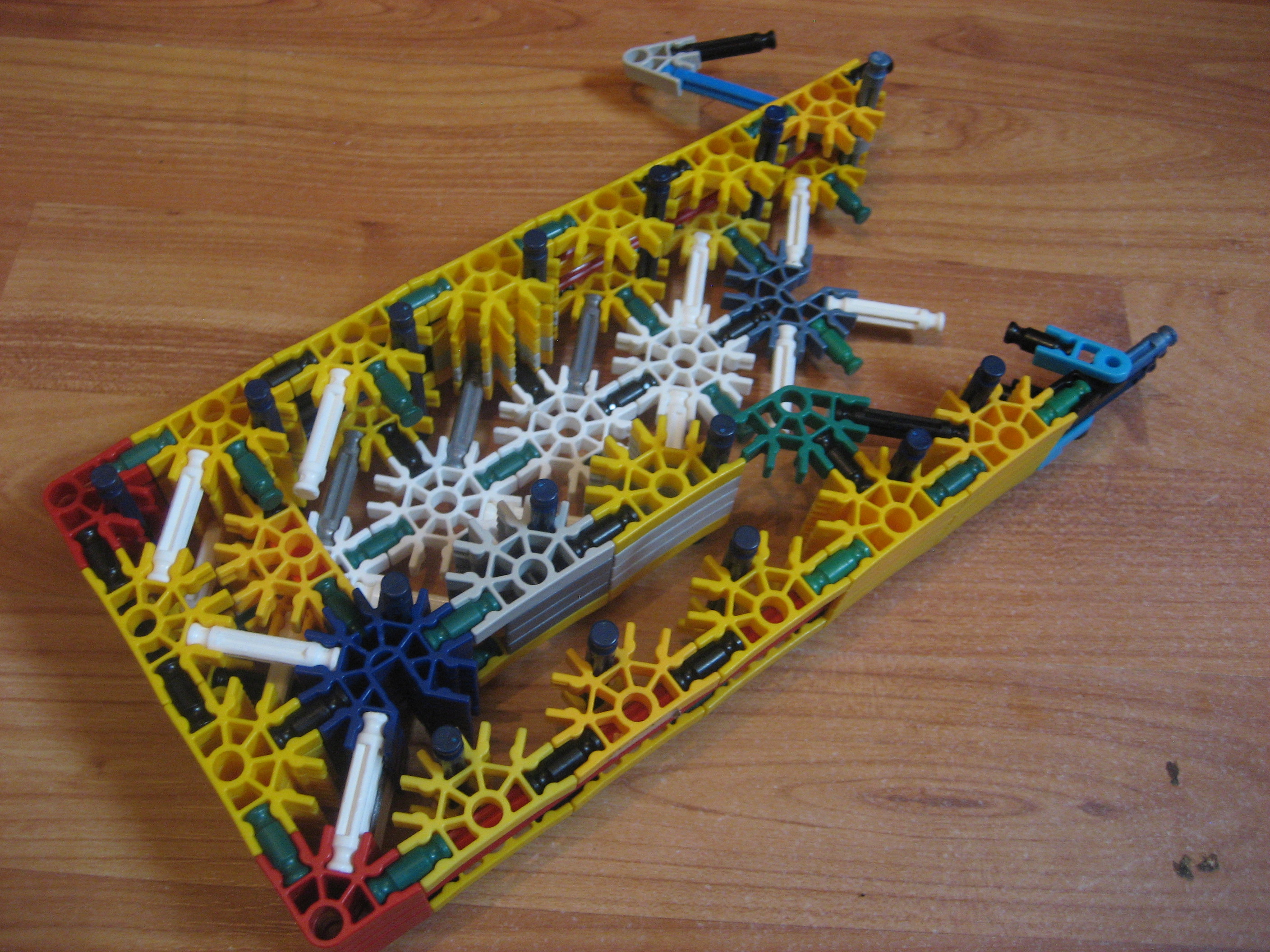 AA-12 (knex 3) 003.jpg