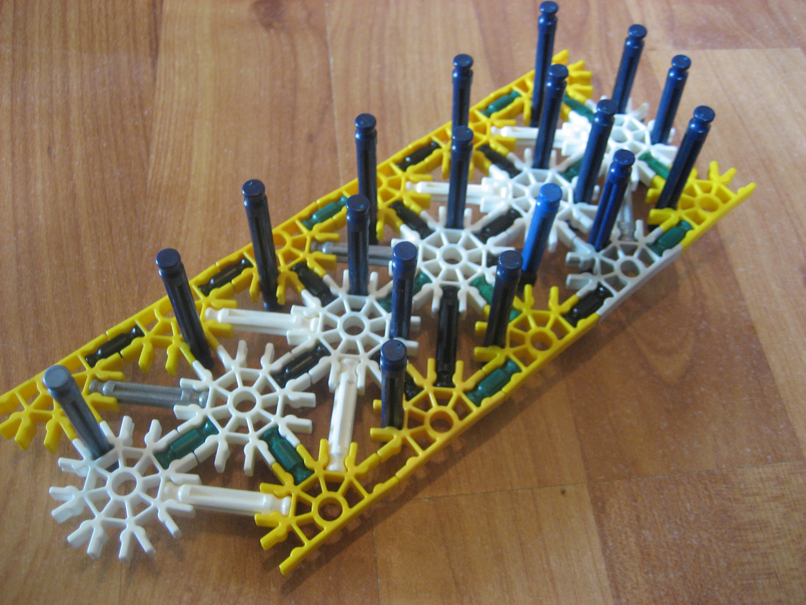 AA-12 (knex 6) 003.jpg