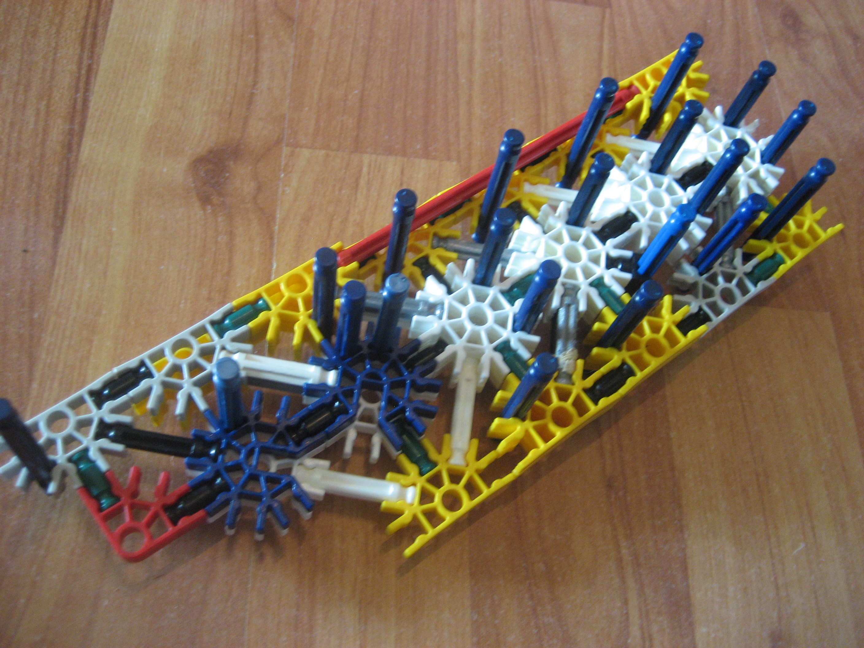 AA-12 (knex 6) 006.jpg