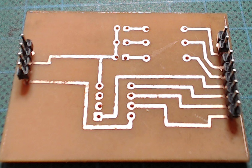 ATTiny85_ISP_ShieldPinsBeforeSolder.jpg